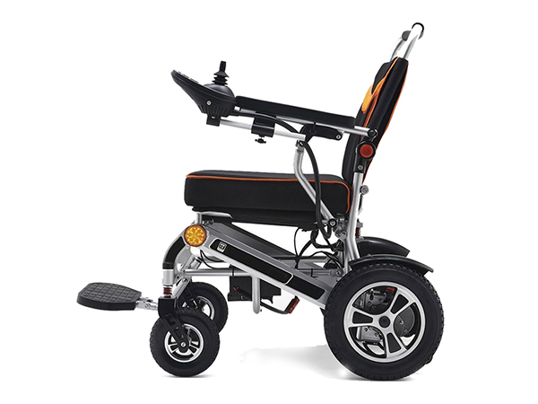 电动轮椅